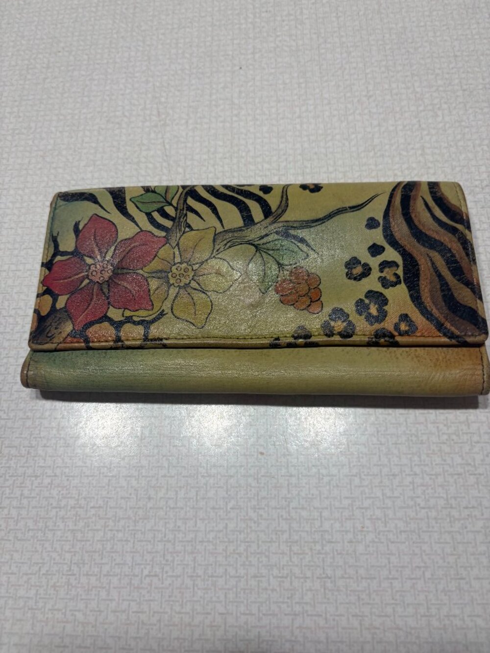 Excellent Condition Anuschka Wallet in a floral print